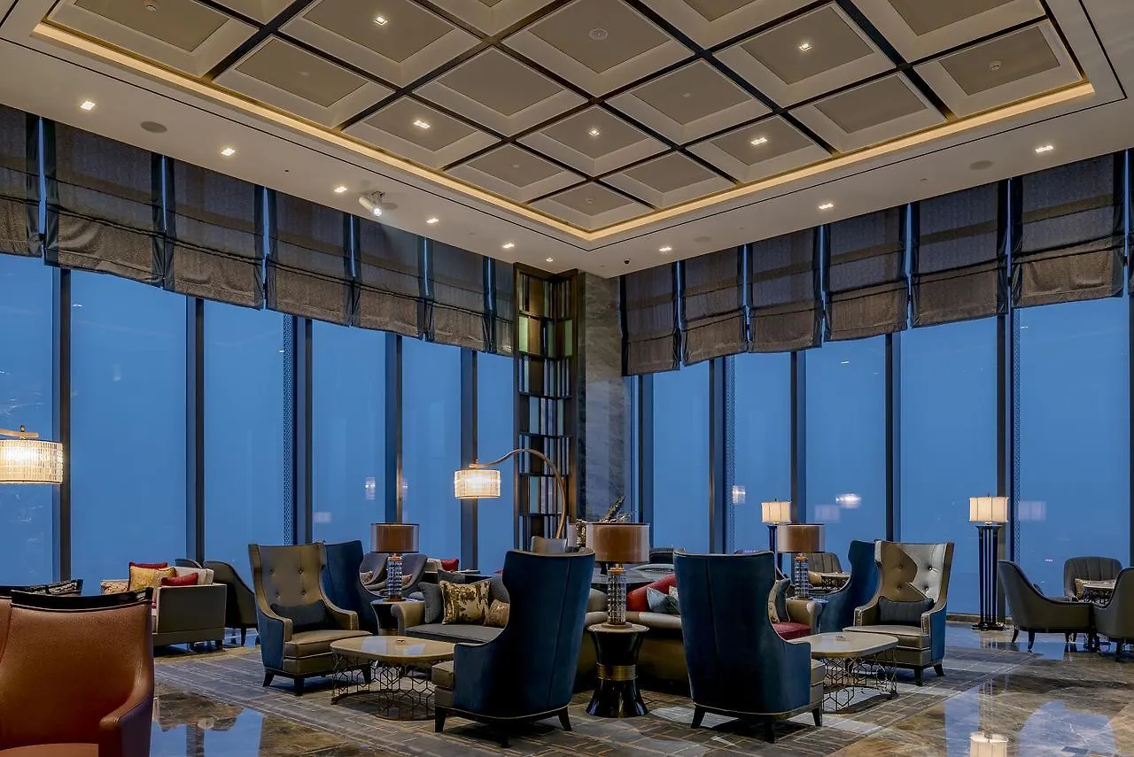 Wanda Vista Zhengzhou Hotel 5*,  China