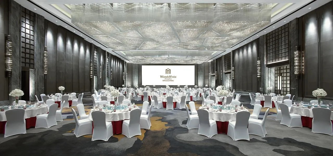 Wanda Vista Zhengzhou Hotel