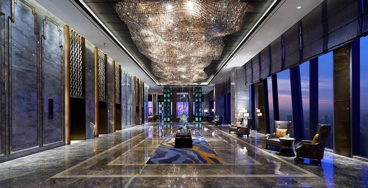 Wanda Vista Zhengzhou Hotel 5*,  China